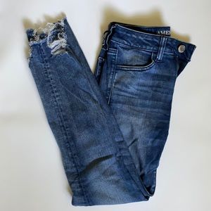 American Eagle skinny blue jeans